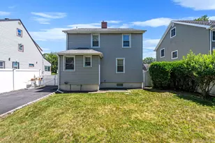 33 Sherman St, Merrick, NY 11566 - Photo 22