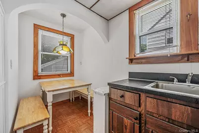 33 Sherman Street, Merrick, NY 11566 - Photo 10