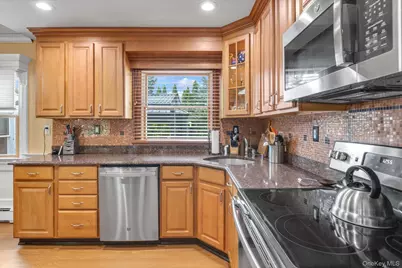 15 Elberta Drive, East Northport, NY 11731 - Photo 8