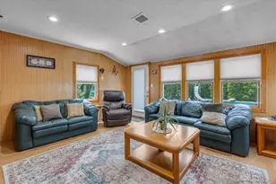 15 Elberta Dr, East Northport, NY 11731 - Photo 10