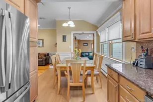 15 Elberta Dr, East Northport, NY 11731 - Photo 6