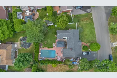 15 Elberta Drive, East Northport, NY 11731 - Photo 26