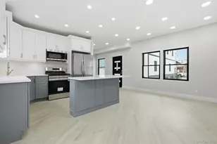 23 Doherty Ave, Elmont, NY 11003 - Photo 24