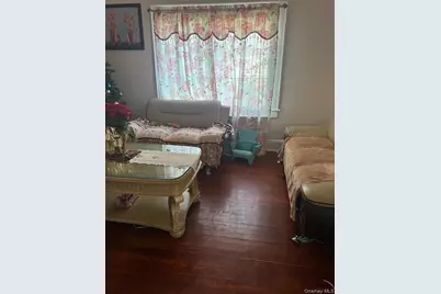 737 Stowe Avenue, Baldwin, NY 11510 - Photo 2