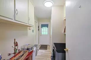 408 Field Rd, Red Hook, NY 12571 - Photo 24