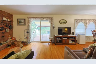 408 Field Road, Red Hook, NY 12571 - Photo 8
