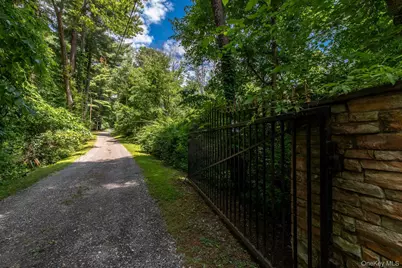 242 Milan Hollow Road, Rhinebeck, NY 12572 - Photo 48