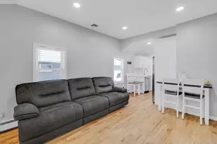 86 Eastview Rd, Ronkonkoma, NY 11779 - Photo 4