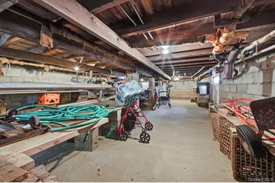39 W 11th Road, Far Rockaway, NY 11693 - Photo 20