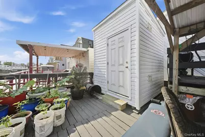 39 W 11th Road, Far Rockaway, NY 11693 - Photo 18