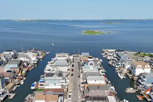 39 W 11th Rd, Broad Channel, NY 11693 - Photo 26