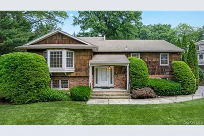 35 Pinehurst Drive, Purchase, NY 10577 - Photo 2
