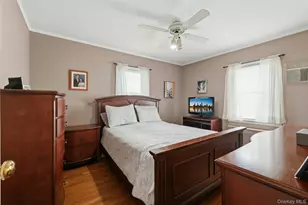 65 Moore St, New Hyde Park, NY 11040 - Photo 10
