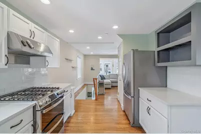 85 Delaware Avenue, Long Beach, NY 11561 - Photo 20