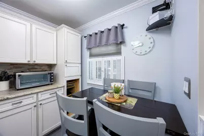 40 W 4th Street #7, Patchogue, NY 11772 - Photo 8