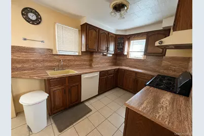 93-27 215th Place, Queens Village, NY 11428 - Photo 2