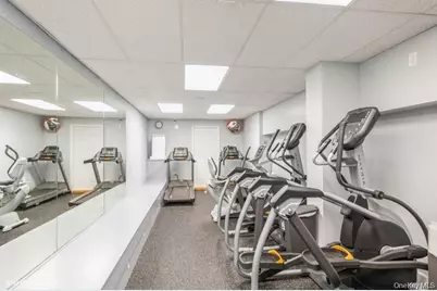 60 White Oak St Street #5D, New Rochelle, NY 10801 - Photo 2