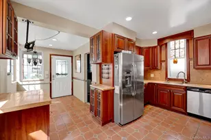964 E 94th St, Brooklyn, NY 11236 - Photo 2