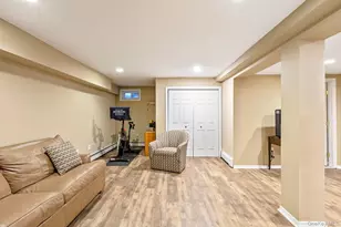 6 Cedar Dr, Stony Brook, NY 11790 - Photo 36
