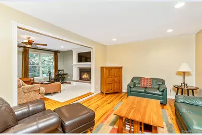6 Cedar Drive, Stony Brook, NY 11790 - Photo 12