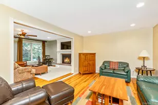 6 Cedar Dr, Stony Brook, NY 11790 - Photo 12