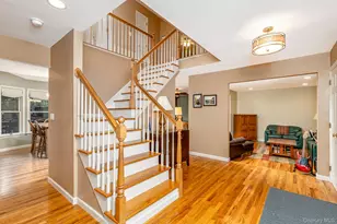 6 Cedar Dr, Stony Brook, NY 11790 - Photo 10