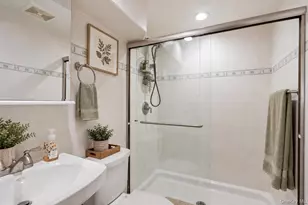 30 Deborah Rd, Syosset, NY 11791 - Photo 6