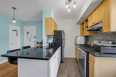 64-35 Yellowstone Boulevard #5N, Forest Hills, NY 11375 - Photo 6