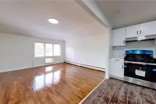 24-07 Brookhaven Ave, Far Rockaway, NY 11691 - Photo 2