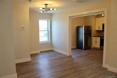 7 S Clinton Street #2, Poughkeepsie, NY 12601 - Photo 12