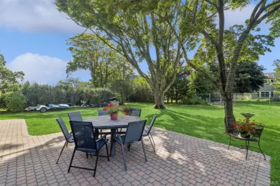 270 Opechee Avenue, Southold, NY 11971 - Photo 8