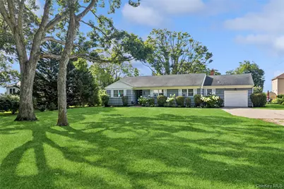 270 Opechee Avenue, Southold, NY 11971 - Photo 1