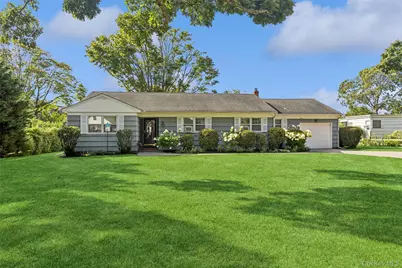 270 Opechee Avenue, Southold, NY 11971 - Photo 2
