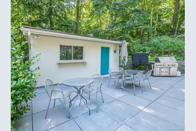 7 Southeast Road, Sands Point, NY 11050 - Photo 26