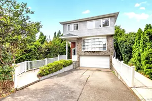 149-37 Powells Cove Blvd, Whitestone, NY 11357 - Photo 2