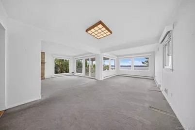 149-37 Powells Cove Boulevard, Whitestone, NY 11357 - Photo 4