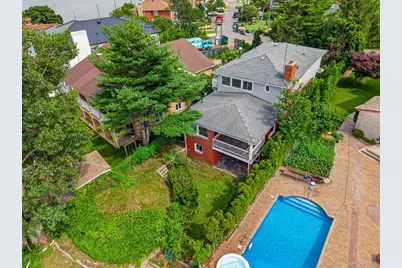 149-37 Powells Cove Boulevard, Whitestone, NY 11357 - Photo 26