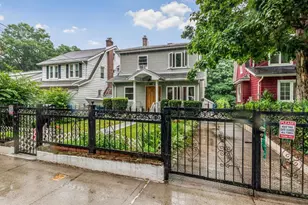 4004 Rombouts Ave, Bronx, NY 10466 - Photo 1