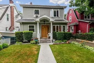 4004 Rombouts Ave, Bronx, NY 10466 - Photo 2
