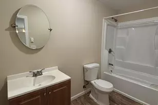 1121 Woodcrest Ave, Riverhead, NY 11901 - Photo 12