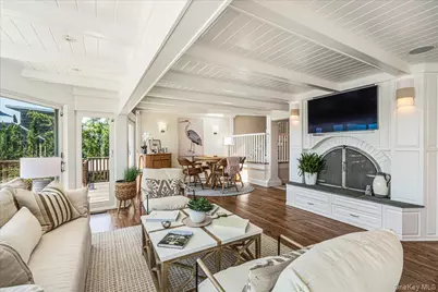 291 Dune Road, Westhampton Beach, NY 11978 - Photo 16