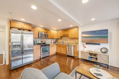 2105 33rd Avenue, Astoria, NY 11106 - Photo 8