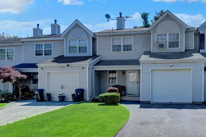 6 Beech Street, Central Islip, NY 11722 - Photo 1
