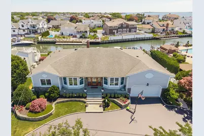 280 Bay Drive, Massapequa, NY 11758 - Photo 32