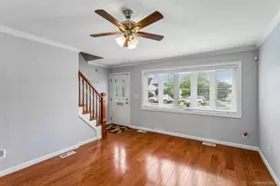 3 Hillcrest Dr, Westbury, NY 11590 - Photo 2