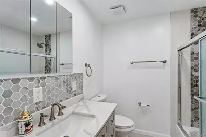 3 Hillcrest Drive, Westbury, NY 11590 - Photo 10