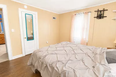 15 S Plank Road, Newburgh, NY 12550 - Photo 16