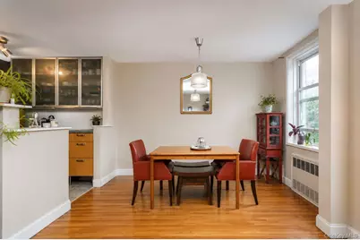 400 E 17th Street #304, Brooklyn, NY 11226 - Photo 8