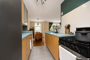 400 E 17th St, Brooklyn, NY 11226 - Photo 18