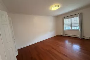 57-34 163rd St, Fresh Meadows, NY 11365 - Photo 8